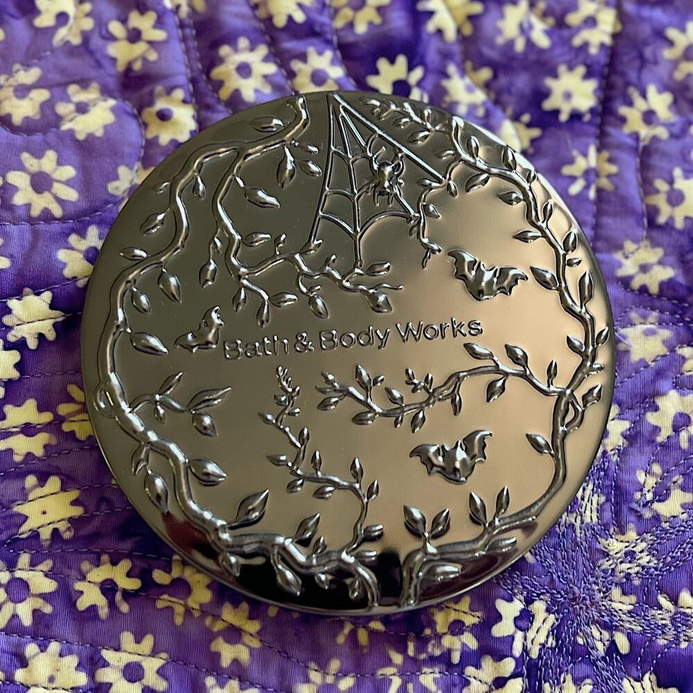 Bath & Body Works Vampire Blood Halloween Candle Lid